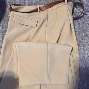 Size XL women’s capri belted pants new with tags